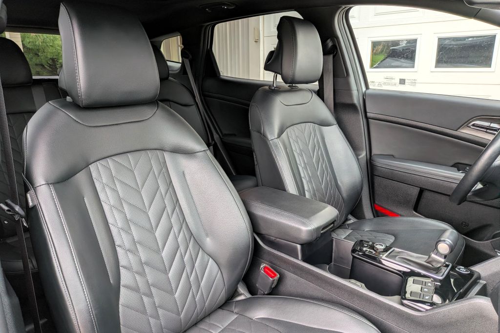 2025 Kia Sportage X-Pro - Photo 33